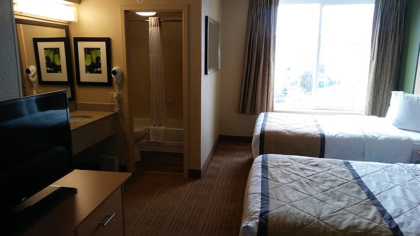 Imagen de la habitación del Hotel Hawthorn Extended Stay by Wyndham Irving Las Colinas. Foto 5