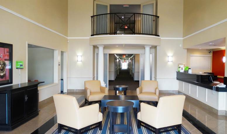 Imagen de los interiores del Hotel Hawthorn Extended Stay by Wyndham Irving Las Colinas. Foto 20