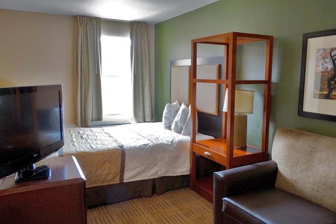 Imagen de la habitación del Hotel Hawthorn Extended Stay by Wyndham Irving Las Colinas. Foto 17