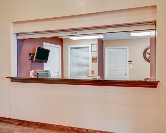Imagen de los interiores del Hotel Hawthorn Extended Stay by Wyndham Lewisville. Foto 8