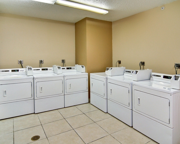 Imagen de los interiores del Hotel Hawthorn Extended Stay by Wyndham Lewisville. Foto 9
