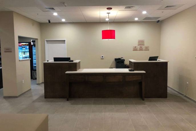 Imagen de los interiores del Hotel Hawthorn Extended Stay by Wyndham Monahans. Foto 18