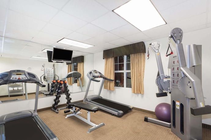 Imagen de los interiores del Hotel Hawthorn Extended Stay by Wyndham Panama City Beach. Foto 16