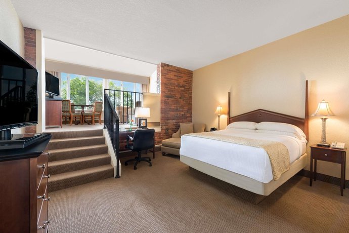 Imagen de la habitación del Hotel Hawthorn Extended Stay by Wyndham Rome. Foto 15
