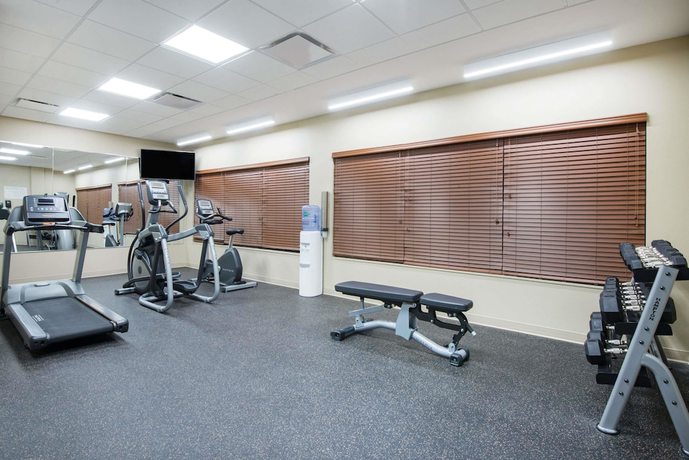 Imagen de los interiores del Hotel Hawthorn Extended Stay by Wyndham Saint Clairsville. Foto 18