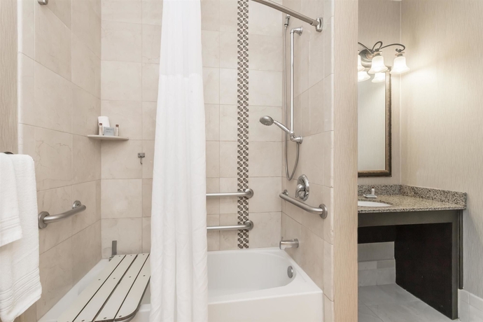 Imagen de la habitación del Hotel Hawthorn Extended Stay by Wyndham West Palm Beach. Foto 4