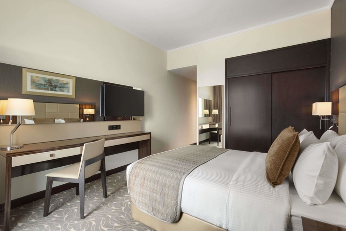 Imagen de la habitación del Hotel Hawthorn Suites By Wyndham Abu Dhabi City Centre. Foto 12