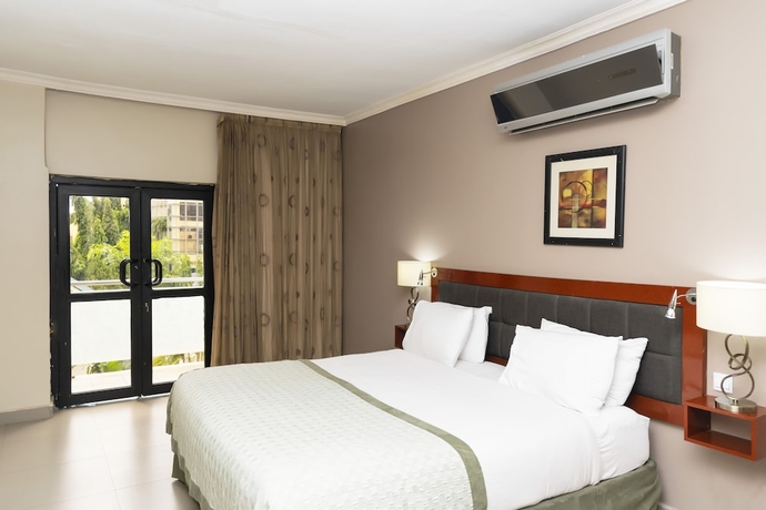 Imagen de la habitación del Hotel Hawthorn Suites By Wyndham Abuja. Foto 4