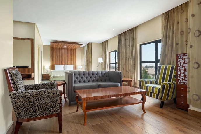 Imagen de la habitación del Hotel Hawthorn Suites By Wyndham Abuja. Foto 5