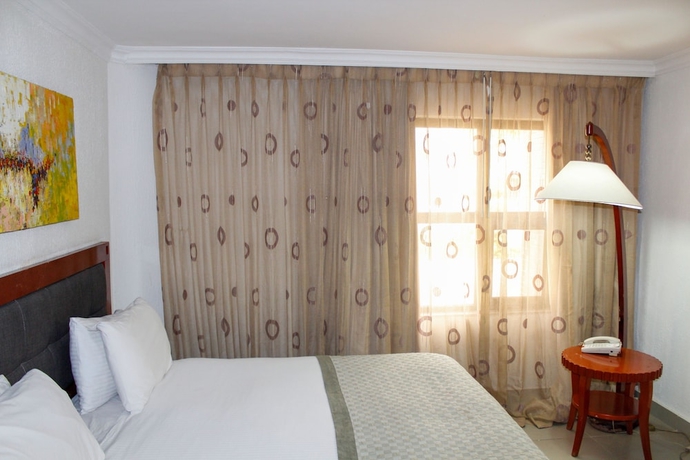 Imagen de la habitación del Hotel Hawthorn Suites By Wyndham Abuja. Foto 15