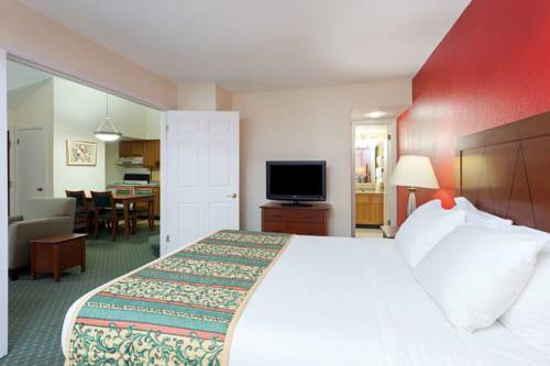 Imagen de la habitación del Hotel Hawthorn Suites By Wyndham Dearborn/detroit, Mi. Foto 4