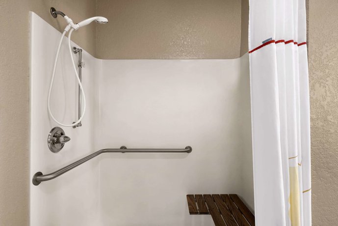 Imagen de la habitación del Hotel Hawthorn Suites By Wyndham Decatur. Foto 9