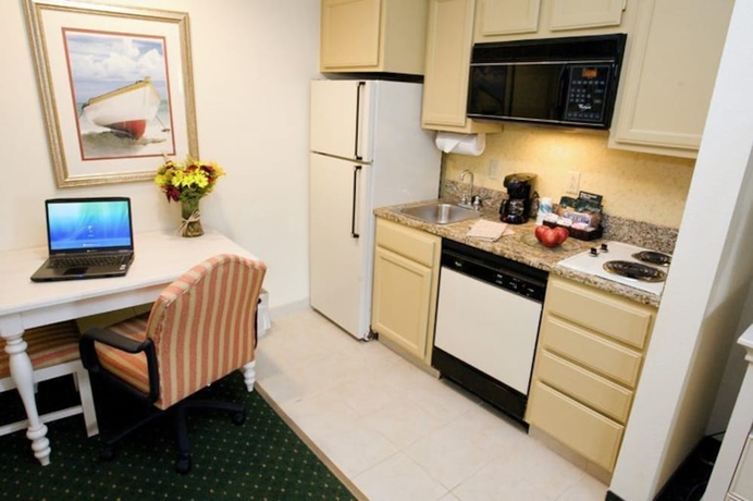 Imagen de la habitación del Hotel Hawthorn Suites By Wyndham Jacksonville. Foto 13