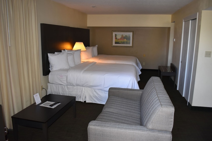 Imagen de la habitación del Hotel Hawthorn Suites By Wyndham Miamisburg/dayton Mall. Foto 3