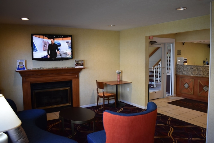 Imagen de los interiores del Hotel Hawthorn Suites By Wyndham Miamisburg/dayton Mall. Foto 16