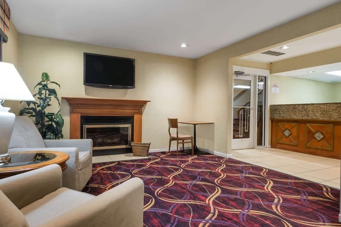 Imagen de los interiores del Hotel Hawthorn Suites By Wyndham Miamisburg/dayton Mall. Foto 17