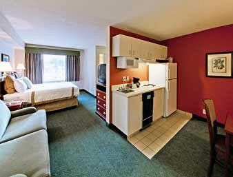Imagen de los interiores del Hotel Hawthorn Suites By Wyndham Sacramento. Foto 8