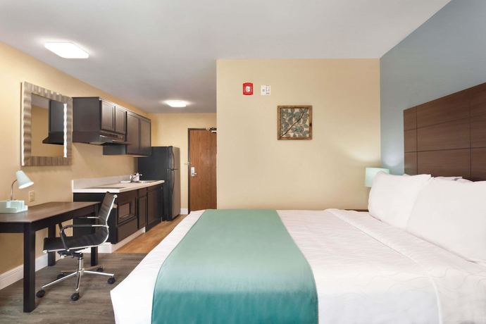Imagen de la habitación del Hotel Hawthorn Suites By Wyndham St. Robert/ft. Leonard. Foto 5