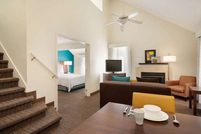 Imagen de la habitación del Hotel Hawthorn Suites By Wyndham Tinton Falls. Foto 6