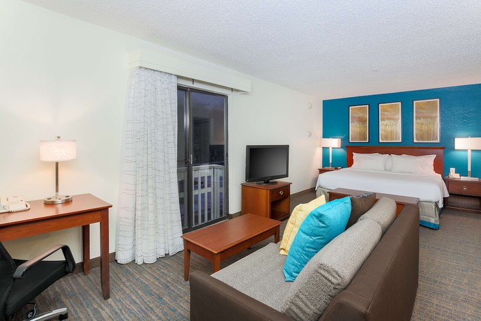 Imagen de la habitación del Hotel Hawthorn Suites By Wyndham Tinton Falls. Foto 14