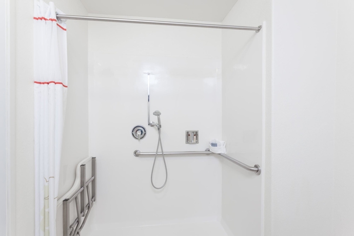 Imagen de la habitación del Hotel Hawthorn Suites By Wyndham Victorville. Foto 15