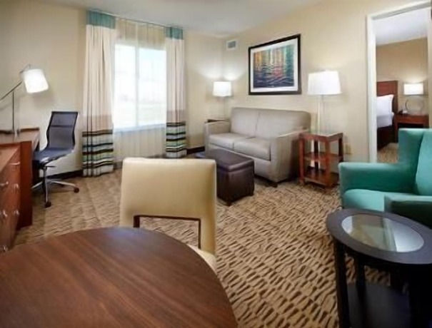 Imagen de la habitación del Hotel Hawthorn Suites By Wyndham Wheeling At The Highlands. Foto 11