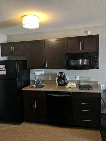 Imagen de la habitación del Hotel Hawthorn Suites By Wyndham Williston. Foto 7