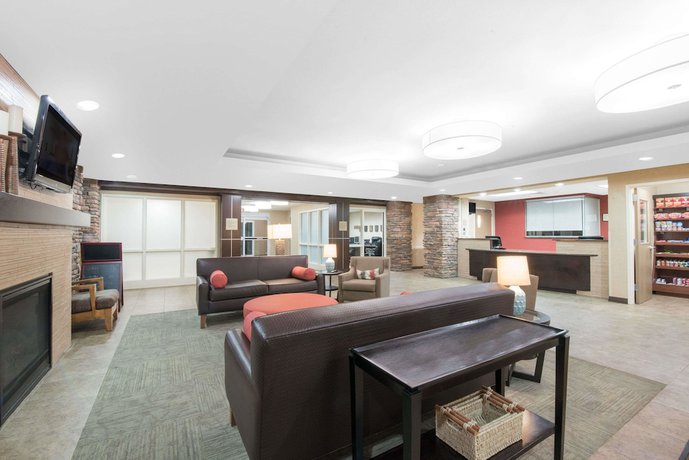 Imagen de los interiores del Hotel Hawthorn Suites By Wyndham Williston. Foto 20