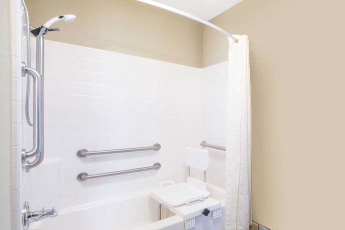 Imagen de la habitación del Hotel Hawthorn Suites By Wyndham Williston. Foto 19