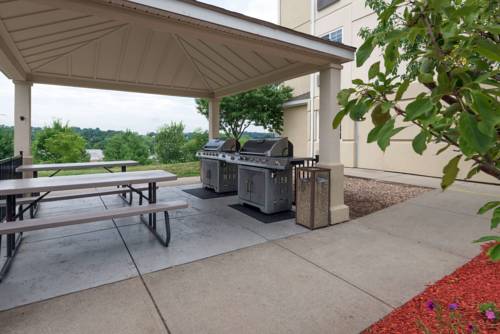 Imagen de la habitación del Hotel Hawthorn Suites Hartford/meriden. Foto 2