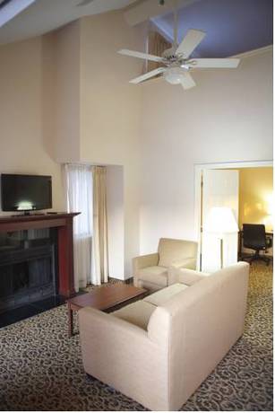 Imagen de la habitación del Hotel Hawthorn Suites Of Troy. Foto 6