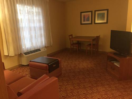 Imagen de la habitación del Hotel Hawthorn Suites Sterling Dulles North. Foto 9