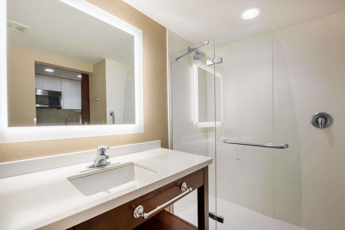 Imagen de la habitación del Hotel Hawthorn Suites by Wyndham Bridgeport/Clarksburg. Foto 4