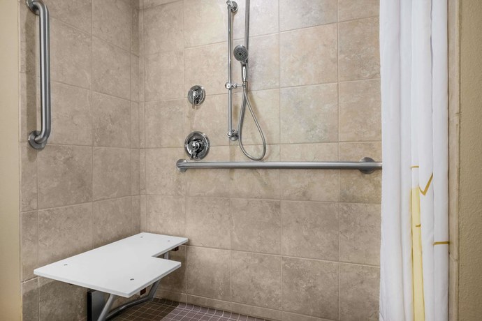 Imagen de la habitación del Hotel Hawthorn Suites by Wyndham Bridgeport/Clarksburg. Foto 6