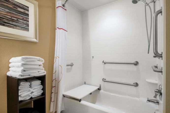 Imagen de la habitación del Hotel Hawthorn Suites by Wyndham Bridgeport/Clarksburg. Foto 9
