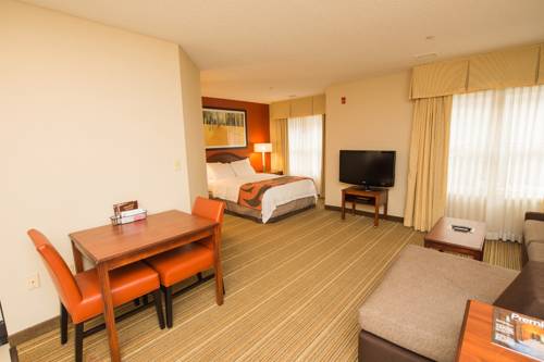 Imagen de la habitación del Hotel Hawthorn Suites by Wyndham Erie. Foto 2