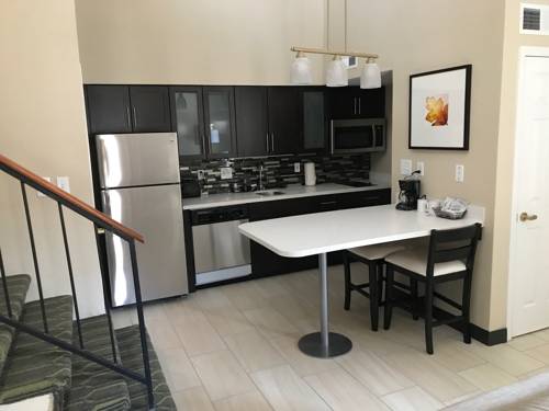 Imagen de la habitación del Hotel Hawthorn Suites by Wyndham Indianapolis North. Foto 8