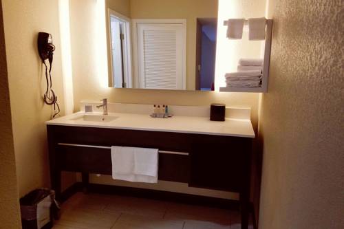 Imagen de la habitación del Hotel Hawthorn Suites by Wyndham Indianapolis North. Foto 11