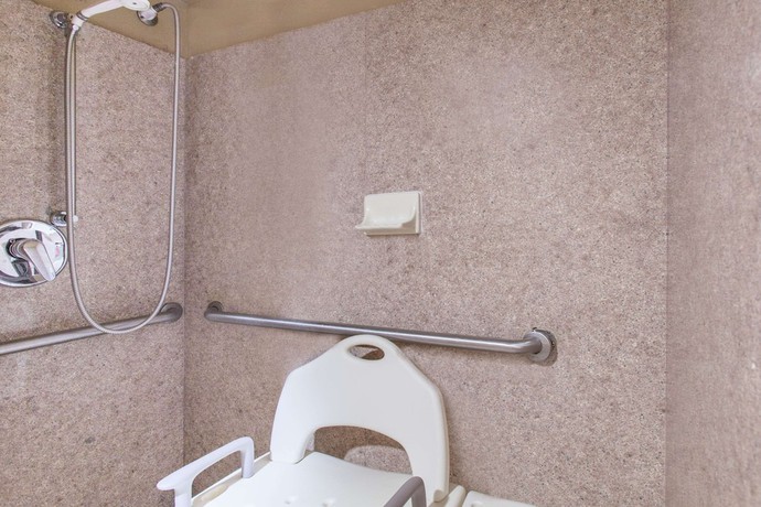 Imagen de la habitación del Hotel Hawthorn Suites by Wyndham Midwest City Tinker AFB. Foto 6