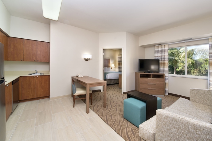 Imagen de la habitación del Hotel Hawthorn Suites by Wyndham, Naples. Foto 14