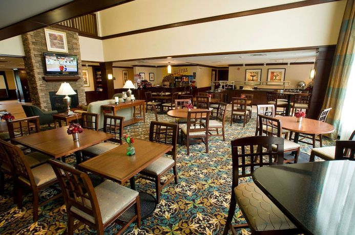 Imagen del bar/restaurante del Hotel Hawthorn Suites by Wyndham Williamsville Buffalo Airport. Foto 5