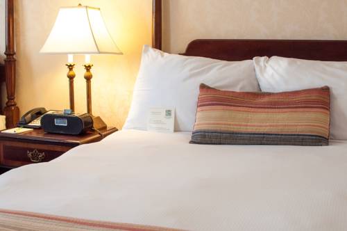 Imagen de la habitación del Hotel Hawthorne. Foto 3