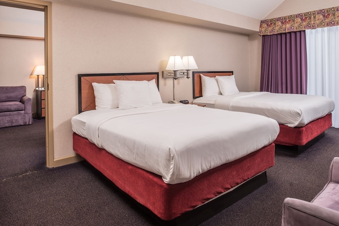 Imagen de la habitación del Hotel Hawthorne Inn and Conference Center. Foto 2