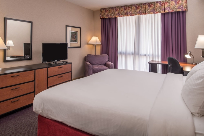 Imagen de la habitación del Hotel Hawthorne Inn and Conference Center. Foto 10