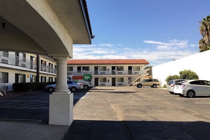 Imagen general del Hotel Hawthorne Plaza Inn. Foto 7