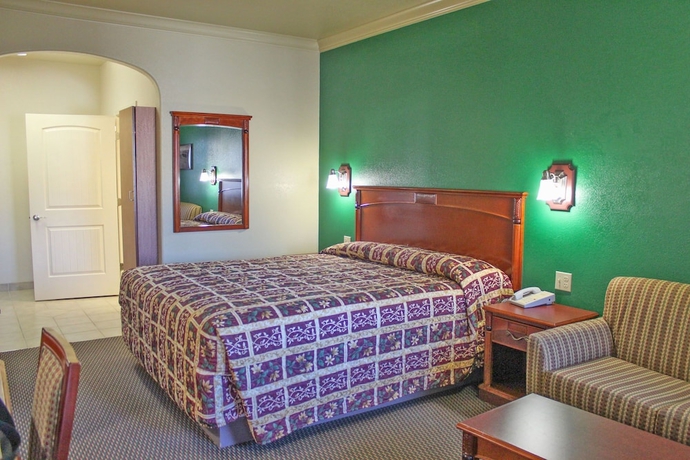 Imagen de la habitación del Hotel Hawthorne\'s Best Inn. Foto 7