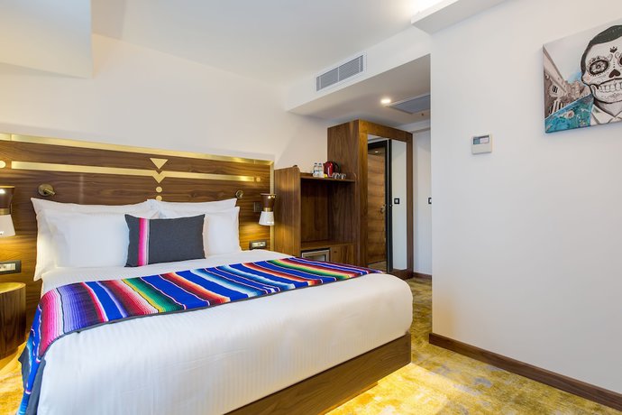 Imagen de la habitación del Hotel Hay Alsancak. Foto 2