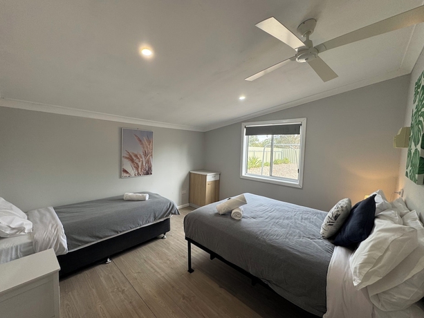 Imagen de la habitación del Hotel Hay Caravan Park. Foto 16