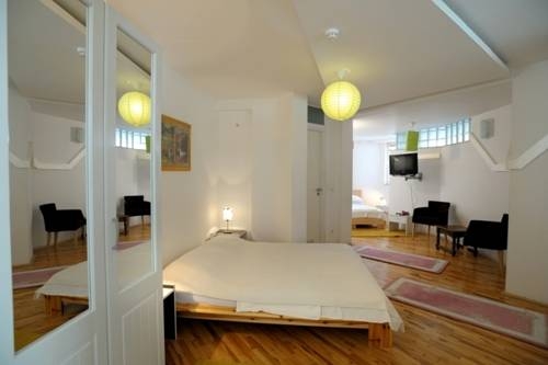 Imagen de la habitación del Hotel Hayat. Foto 6