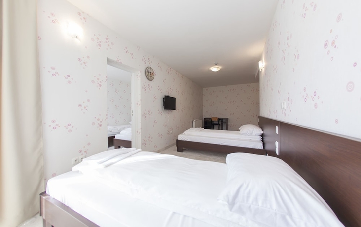 Imagen de la habitación del Hotel Hayat Hills. Foto 7